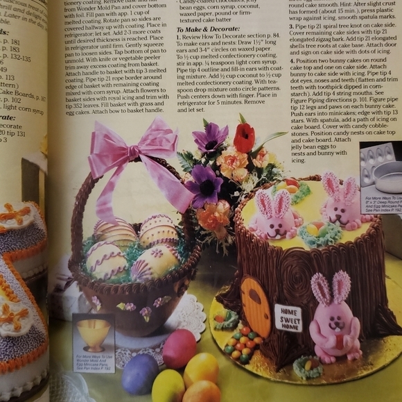 VTG Wilton Cake Decorating Book 1983 - Picture 2 of 7